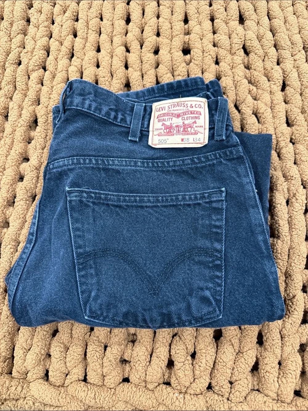 Levi Black 505 Regular Fit Jeans 38x34